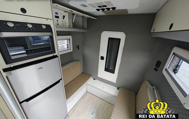imagem-https://www.socarrao.com.br/sc-vehicle-images-prod/4289922/1791303925052-MTAuanBn.jpg
