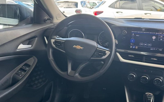 imagem-https://www.socarrao.com.br/sc-vehicle-images-prod/4289943/1791400418530-8547069_13_B_08b49d6484.jpeg