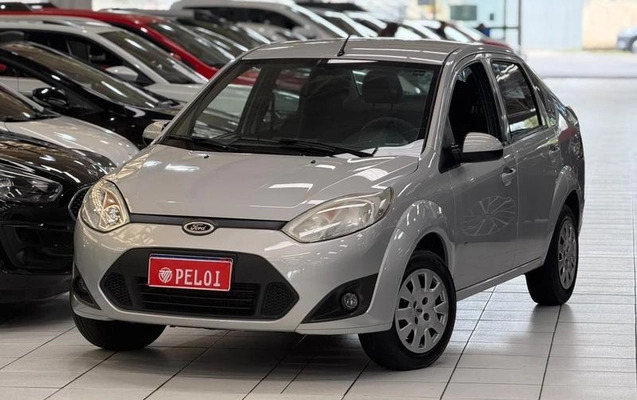 imagem-https://www.socarrao.com.br/sc-vehicle-images-prod/4289986/1791306120772-8520396_19_B_f0c9e2a79f.jpeg
