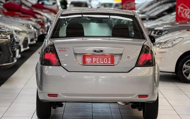 imagem-https://www.socarrao.com.br/sc-vehicle-images-prod/4289986/1791306120796-8520396_13_B_77b6643e1d.jpeg