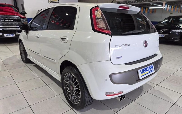 imagem-https://www.socarrao.com.br/sc-vehicle-images-prod/4290027/1791306418662-8533591_8_B_44fc40d329.jpeg