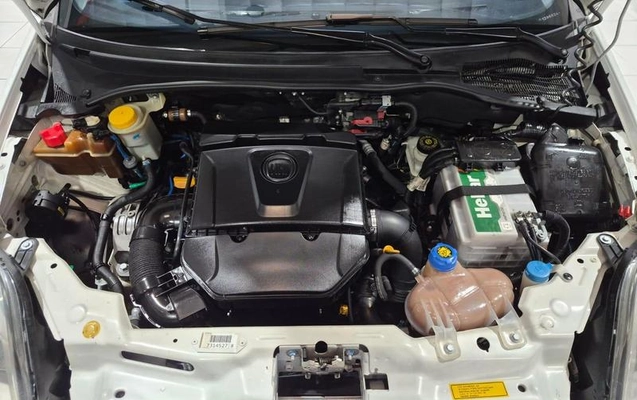 imagem-https://www.socarrao.com.br/sc-vehicle-images-prod/4290027/1791306418680-8533591_14_B_3ec92811e8.jpeg
