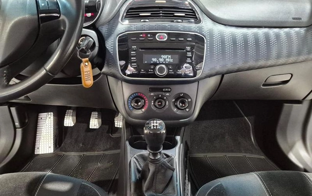 imagem-https://www.socarrao.com.br/sc-vehicle-images-prod/4290027/1791306418689-8533591_18_B_4ae50e1bab.jpeg