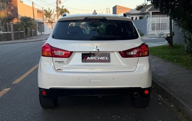 imagem-https://www.socarrao.com.br/sc-vehicle-images-prod/4290057/1791306595904-8542369_3_B_c4fe956ae8.jpeg