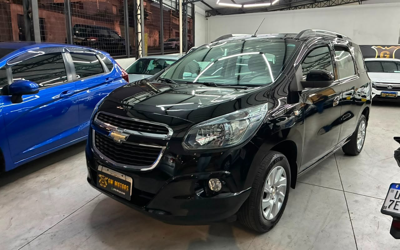Chevrolet Spin 2014 Preto — foto 1 de 3