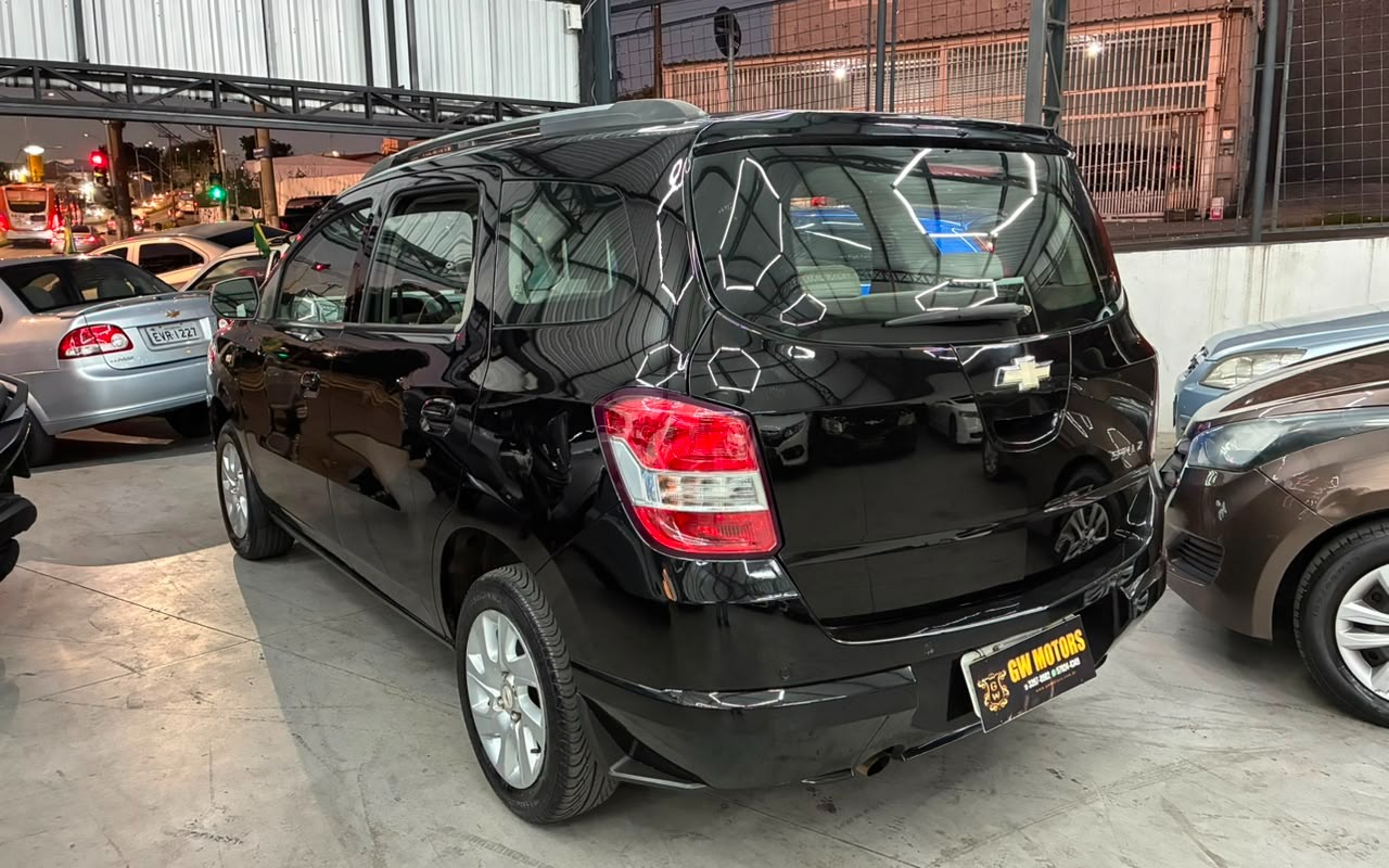imagem-https://www.socarrao.com.br/sc-vehicle-images-prod/4290074/1791306836568-V2hhdHNBcHAgSW1hZ2UgMjAyNi0xMC0wNiBhdCAxNC4wNy4zNCAoMSkuanBlZw.jpeg