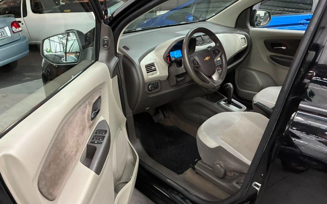 imagem-https://www.socarrao.com.br/sc-vehicle-images-prod/4290074/1791306836909-V2hhdHNBcHAgSW1hZ2UgMjAyNi0xMC0wNiBhdCAxNC4wNy4zNS5qcGVn.jpeg