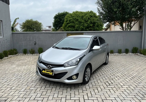 Hyundai HB20S 2015 Prata — foto 1 de 3