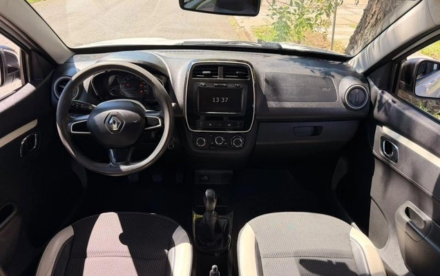 imagem-https://www.socarrao.com.br/sc-vehicle-images-prod/4290084/1791306854705-8510596_7_B_55220d8779.jpeg