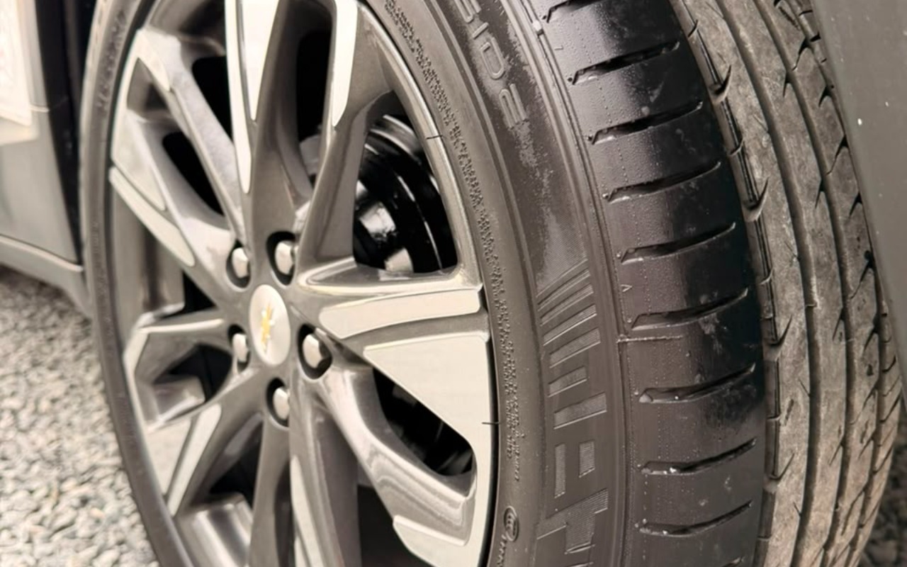 imagem-https://www.socarrao.com.br/sc-vehicle-images-prod/4290176/1791307393099-V2hhdHNBcHAgSW1hZ2UgMjAyNi0wOC0wNCBhdCAxNy4zOC41OCAoMykuanBlZw.jpeg
