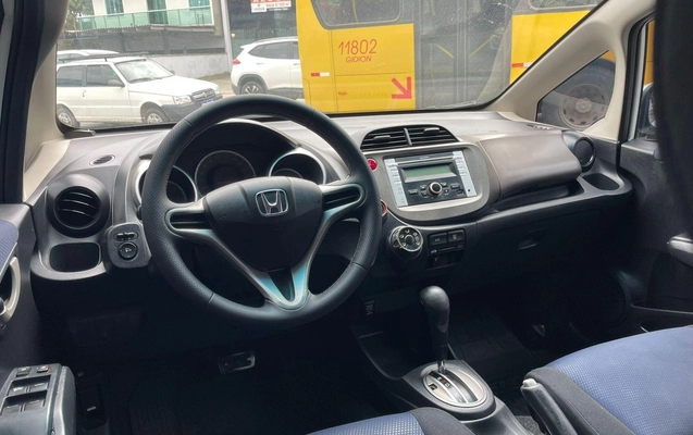 imagem-https://www.socarrao.com.br/sc-vehicle-images-prod/4290269/1791308083481-97e588a6f8f04685bc2a420d06b60871_1756840544849.jpeg