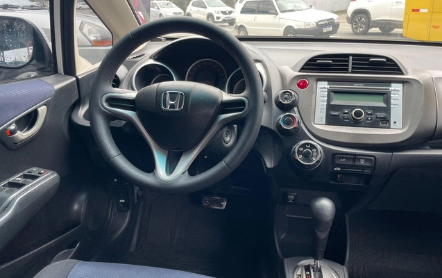 imagem-https://www.socarrao.com.br/sc-vehicle-images-prod/4290269/1791308083490-ac9465b7fa3749039f713971a2a582df_1756840544857.jpeg