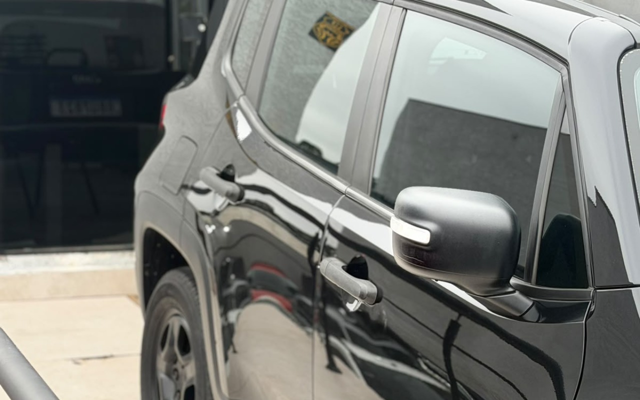 imagem-https://www.socarrao.com.br/sc-vehicle-images-prod/4290288/1791308158315-V2hhdHNBcHAgSW1hZ2UgMjAyNi0xMC0wNSBhdCAxNy4xOS4yMSAoMikuanBlZw.jpeg