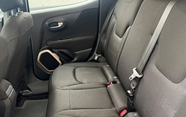 imagem-https://www.socarrao.com.br/sc-vehicle-images-prod/4290288/1791308158958-V2hhdHNBcHAgSW1hZ2UgMjAyNi0xMC0wNSBhdCAxNy4xOS4yMiAoMikuanBlZw.jpeg