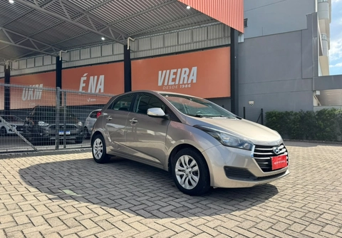 Hyundai HB20 2018 Prata — foto 1 de 3