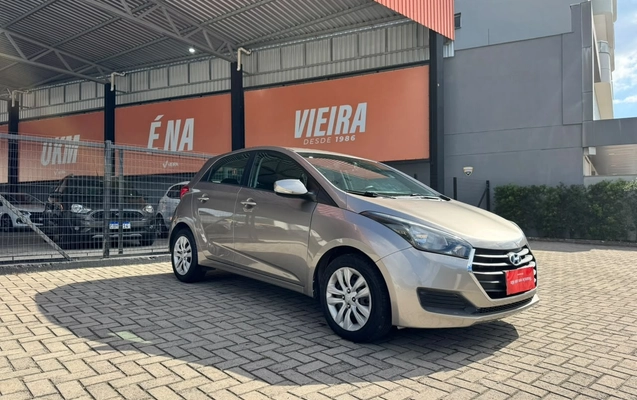imagem-https://www.socarrao.com.br/sc-vehicle-images-prod/4290294/1791308213608-3cb13c5f-dd65-4493-83a7-6d1a9f23f1b6.jpg