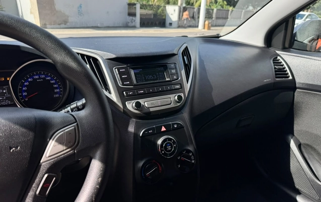 imagem-https://www.socarrao.com.br/sc-vehicle-images-prod/4290294/1791308213624-895bac7e-e2b4-42b3-9093-ef12f7c30dae.jpg