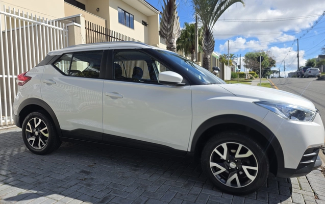 imagem-https://www.socarrao.com.br/sc-vehicle-images-prod/4290350/1791308481585-652c2e12-a147-4bab-99f9-9edef28ac0ea.jpeg