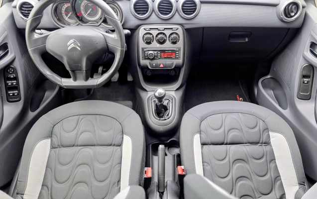 imagem-https://www.socarrao.com.br/sc-vehicle-images-prod/4290350/1791308481591-f2caf5ca-e4bb-418b-90b8-483907cc59b8.jpeg