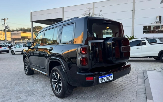 imagem-https://www.socarrao.com.br/sc-vehicle-images-prod/4290366/1791308610961-2fd92002-81f7-44ef-956e-0e887047a35d.jpg