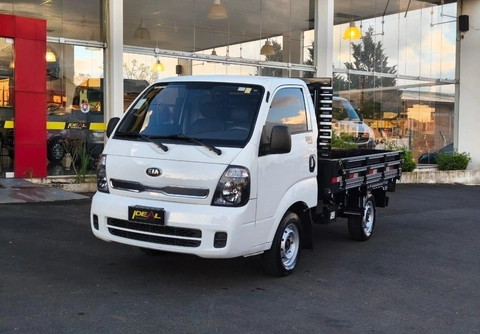 Kia Bongo 2022 Branco — foto 1 de 3