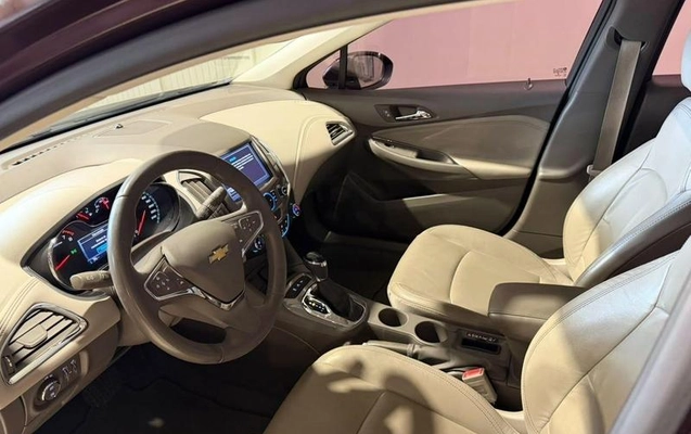 imagem-https://www.socarrao.com.br/sc-vehicle-images-prod/4290526/1791319658958-8516887_18_B_cf877c0aec.jpeg