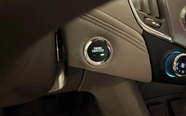 imagem-https://www.socarrao.com.br/sc-vehicle-images-prod/4290526/1791319658974-8516887_9_B_581056c59e.jpeg