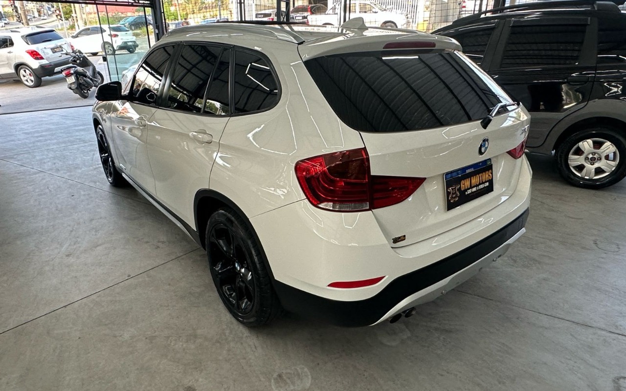 imagem-https://www.socarrao.com.br/sc-vehicle-images-prod/4290533/1791309306246-V2hhdHNBcHAgSW1hZ2UgMjAyNi0xMC0wNiBhdCAxNC4zNS41NSAoMikuanBlZw.jpeg