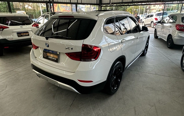 imagem-https://www.socarrao.com.br/sc-vehicle-images-prod/4290533/1791309306392-V2hhdHNBcHAgSW1hZ2UgMjAyNi0xMC0wNiBhdCAxNC4zNi4wNC5qcGVn.jpeg