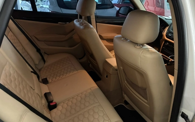 imagem-https://www.socarrao.com.br/sc-vehicle-images-prod/4290533/1791309307036-V2hhdHNBcHAgSW1hZ2UgMjAyNi0xMC0wNiBhdCAxNC40NS40Ni5qcGVn.jpeg