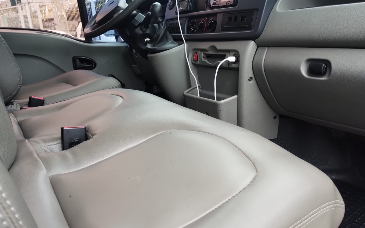 imagem-https://www.socarrao.com.br/sc-vehicle-images-prod/4290570/1791311347555-ZWY4NzRlOTYtMTBlNi00MzIyLTg2MjMtNTllZThhMmQ3ODY1LmpwZWc.jpeg
