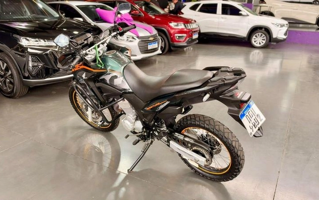 imagem-https://www.socarrao.com.br/sc-vehicle-images-prod/4290574/1791309803670-8543607_1_B_14a8ad0824.jpeg