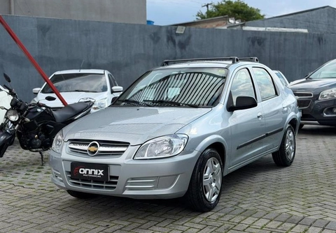 Chevrolet Prisma 2011 Prata — foto 1 de 3
