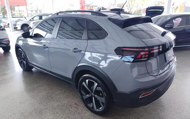 imagem-https://www.socarrao.com.br/sc-vehicle-images-prod/4290601/1791458354978-8545202_12_B_82f648cf6b.jpeg