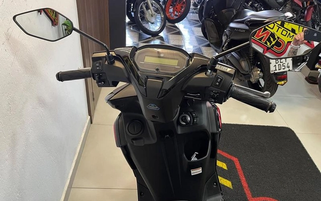 imagem-https://www.socarrao.com.br/sc-vehicle-images-prod/42907/1785155778861-7435986_5_B_c1ca173574.jpeg