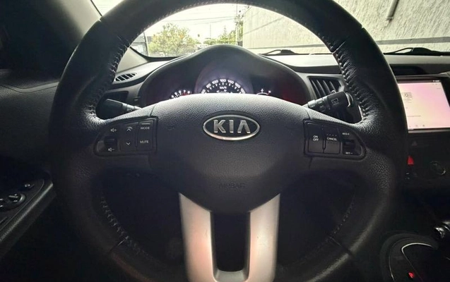 imagem-https://www.socarrao.com.br/sc-vehicle-images-prod/4290882/1791317455796-8548333_11_B_16e3acb1f8.jpeg