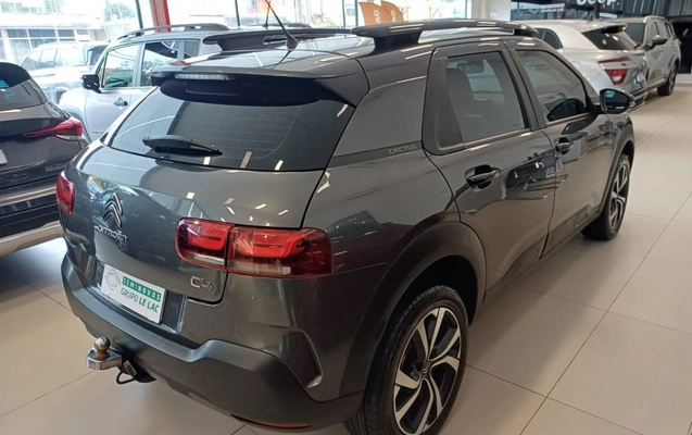 imagem-https://www.socarrao.com.br/sc-vehicle-images-prod/4290921/1791311015133-vehicle_image_1791310962_55afdc24e950998f9163e4a6e5d4a787.jpeg