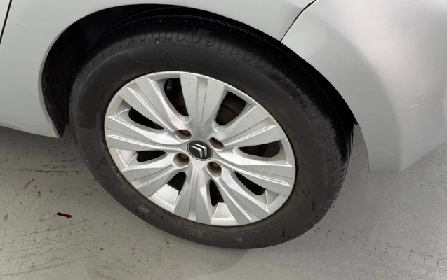 imagem-https://www.socarrao.com.br/sc-vehicle-images-prod/4290943/1791311097293-ce2eb08e-b3b3-42c6-bfad-52661205ce36.jpg