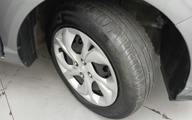 imagem-https://www.socarrao.com.br/sc-vehicle-images-prod/4291015/1791311260457-1_043102.jpg