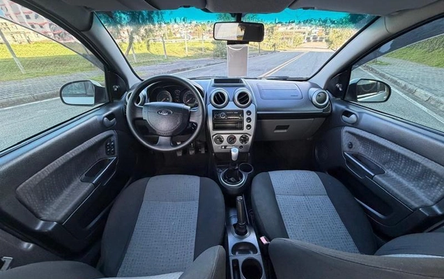 imagem-https://www.socarrao.com.br/sc-vehicle-images-prod/4291117/1792441504969-8540968_9_B_ee38b79d4d.jpeg