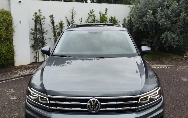 imagem-https://www.socarrao.com.br/sc-vehicle-images-prod/4291205/1791917441033-ZDdkMGE2MTUtNmFhNC00ZjNiLTllYmItMzU3YTY5YTQxYWMyLmpwZw.jpg