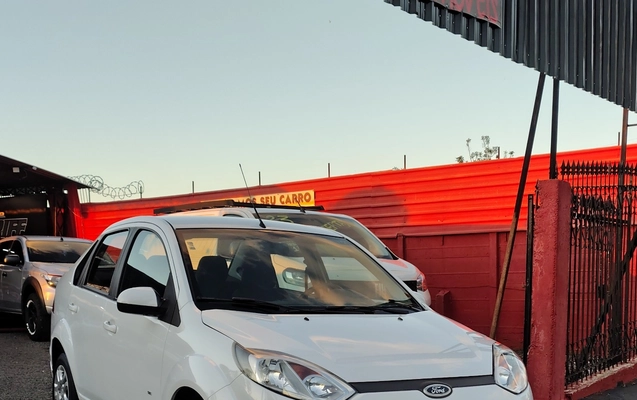 imagem-https://www.socarrao.com.br/sc-vehicle-images-prod/4291214/1791312149936-SU1HXzIwMjYwOTAyXzE4MDAyMTkwM19IRFIuanBn.jpg