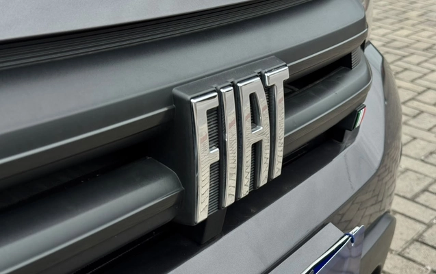 imagem-https://www.socarrao.com.br/sc-vehicle-images-prod/4291220/1791312313258-e517044c-0bb5-46b8-94a8-9f114ce79e28.jpg