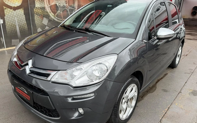 imagem-https://www.socarrao.com.br/sc-vehicle-images-prod/4291221/1791312330490-5136a51dd01a4817a4a106e4dc439864_1791311819594.jpg