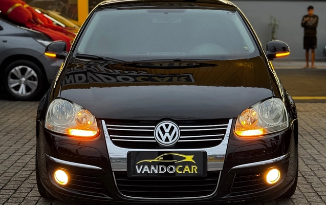imagem-https://www.socarrao.com.br/sc-vehicle-images-prod/4291225/1791312368596-7d95a4215f5c4a5ab56c32fd0a1639a8_1791307120428.jpg