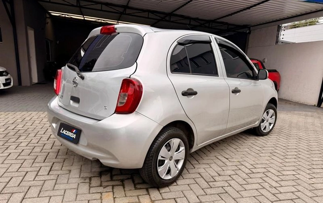 imagem-https://www.socarrao.com.br/sc-vehicle-images-prod/4291226/1791312371147-8136908_6_B_647cb28bbe.jpeg