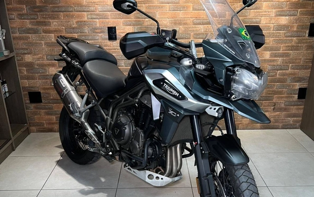 imagem-https://www.socarrao.com.br/sc-vehicle-images-prod/4291235/1791312548443-7f12fe437eff47e5940cfa23b11d612f_1791312401696.jpg