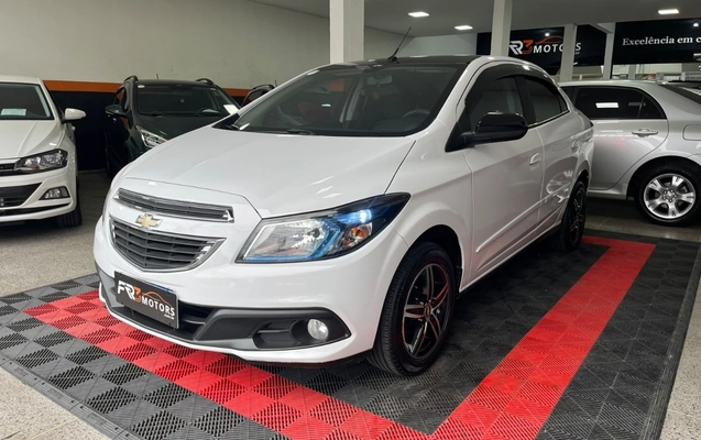 imagem-https://www.socarrao.com.br/sc-vehicle-images-prod/4291239/1791312601471-V2hhdHNBcHAgSW1hZ2UgMjAyNi0xMC0wNSBhdCAxNy4zOC4zMiAoMSkuanBlZw.jpeg