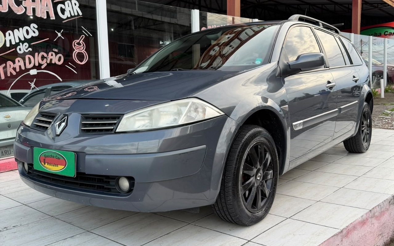 Renault Megane 2012 Cinza — foto 1 de 3
