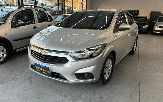 imagem-https://www.socarrao.com.br/sc-vehicle-images-prod/4291262/1791312796731-V2hhdHNBcHAgSW1hZ2UgMjAyNi0xMC0wNiBhdCAxNS40MS4yMS5qcGVn.jpeg